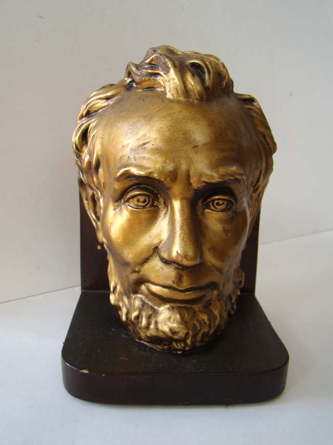 A single Abraham Lincoln bookend circa 1950 — image 2